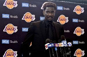巴克利：若和东詹合作还打不好 那艾顿以后也不会打得好了