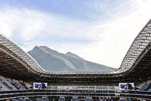 马夏尔的新东家蒙特雷，可能拥有足坛最美的球场背景😯🇲🇽